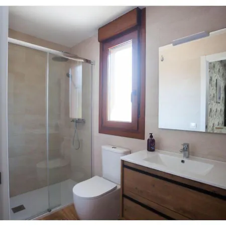 Felisa A Apartment